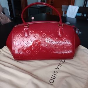 Authentic Louis Vuitton bag.